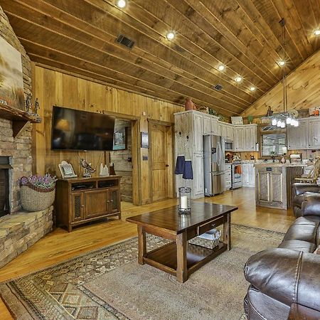 Eagles Crest - Long Range Layered Mountain Views In Peaceful Neighborhood! Villa Mineral Bluff Exterior foto