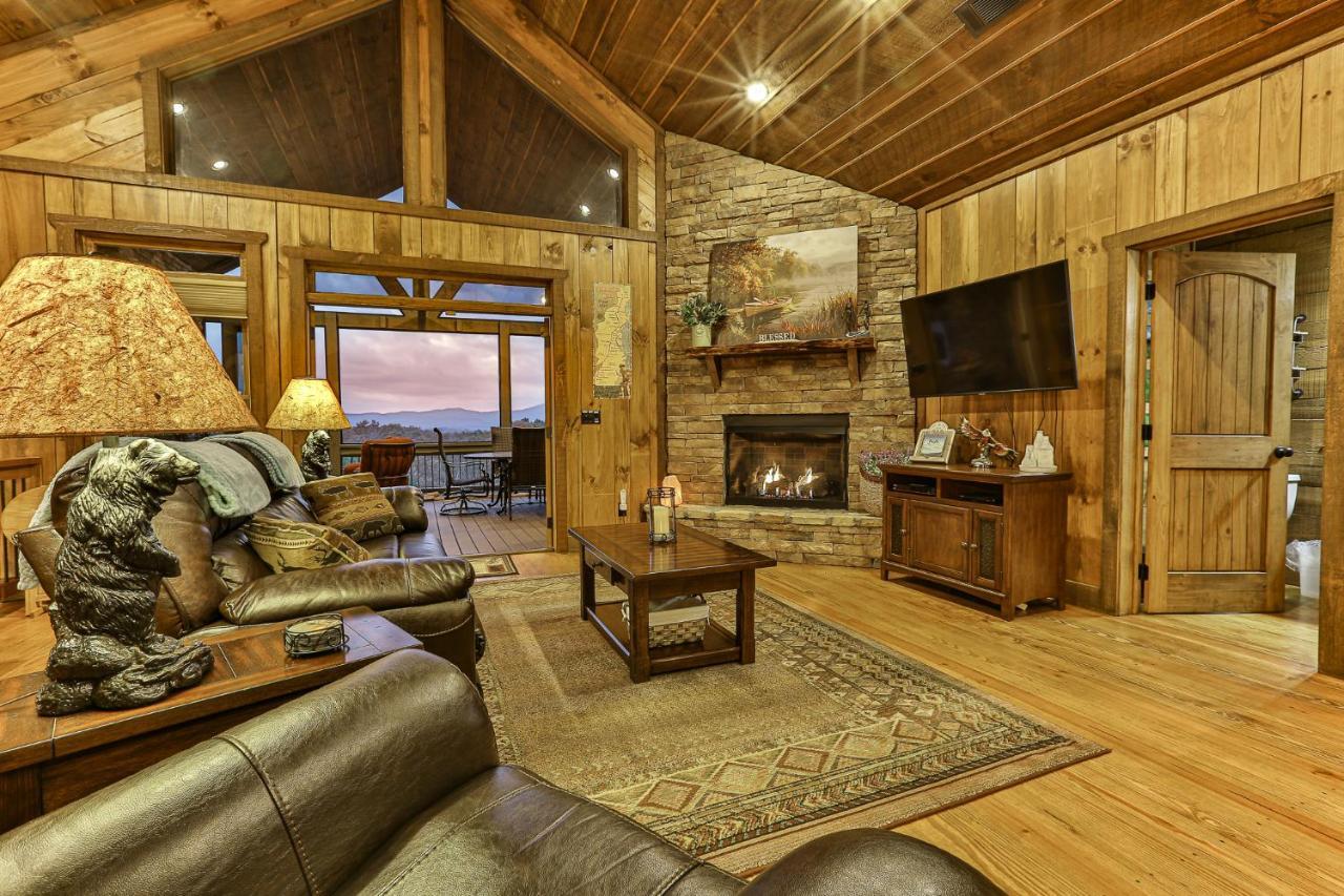 Eagles Crest - Long Range Layered Mountain Views In Peaceful Neighborhood! Villa Mineral Bluff Exterior foto