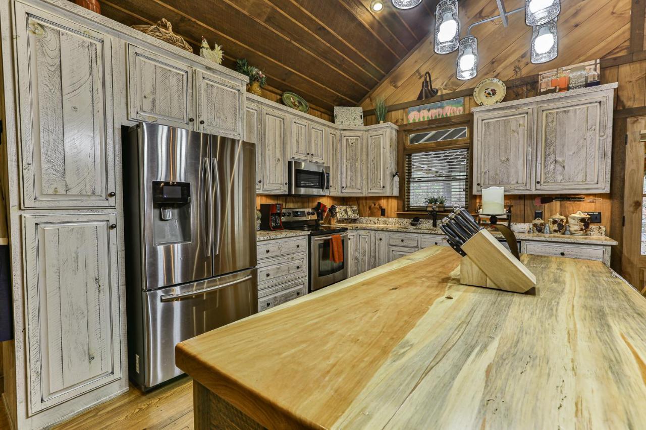 Eagles Crest - Long Range Layered Mountain Views In Peaceful Neighborhood! Villa Mineral Bluff Exterior foto