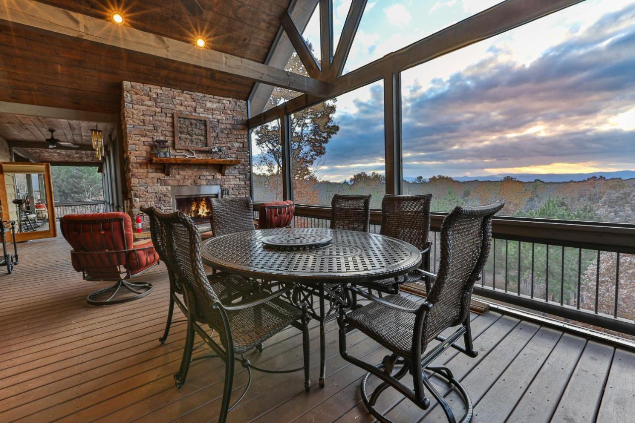 Eagles Crest - Long Range Layered Mountain Views In Peaceful Neighborhood! Villa Mineral Bluff Exterior foto