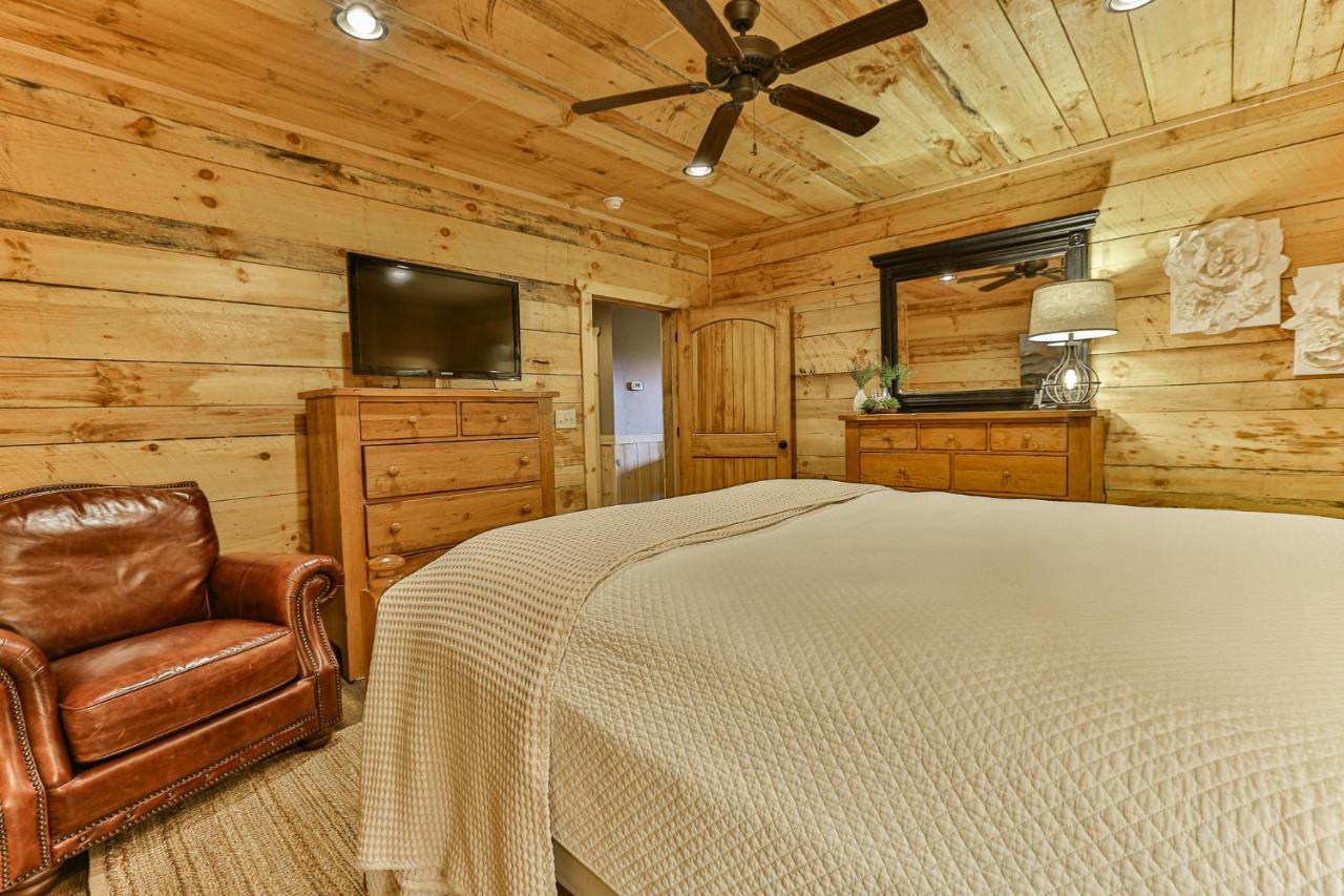 Eagles Crest - Long Range Layered Mountain Views In Peaceful Neighborhood! Villa Mineral Bluff Exterior foto