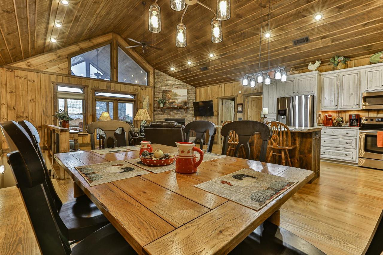 Eagles Crest - Long Range Layered Mountain Views In Peaceful Neighborhood! Villa Mineral Bluff Exterior foto